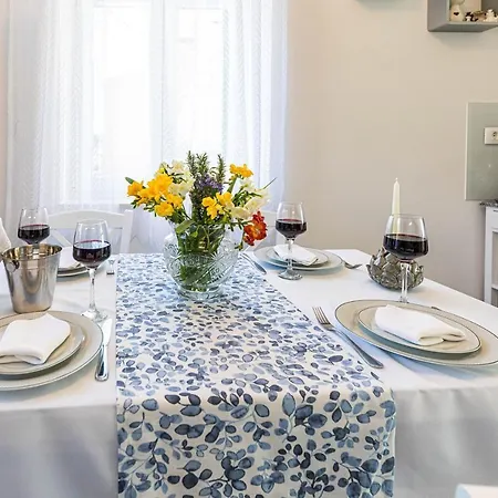 Rosemary Apartment *